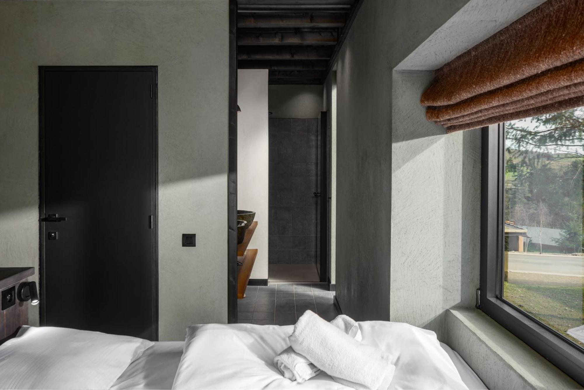 Hillview Resort Grandvoir Neufchâteau Kültér fotó