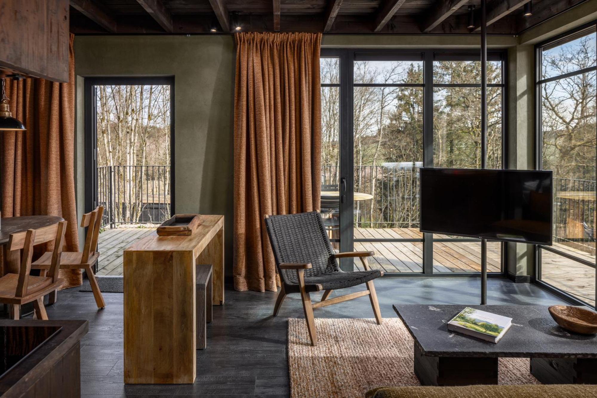 Hillview Resort Grandvoir Neufchâteau Kültér fotó